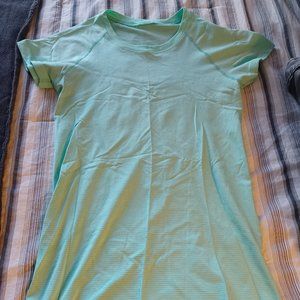 Swiftly Tech 2.0 Short Sleeve Size 6 Cool Mint